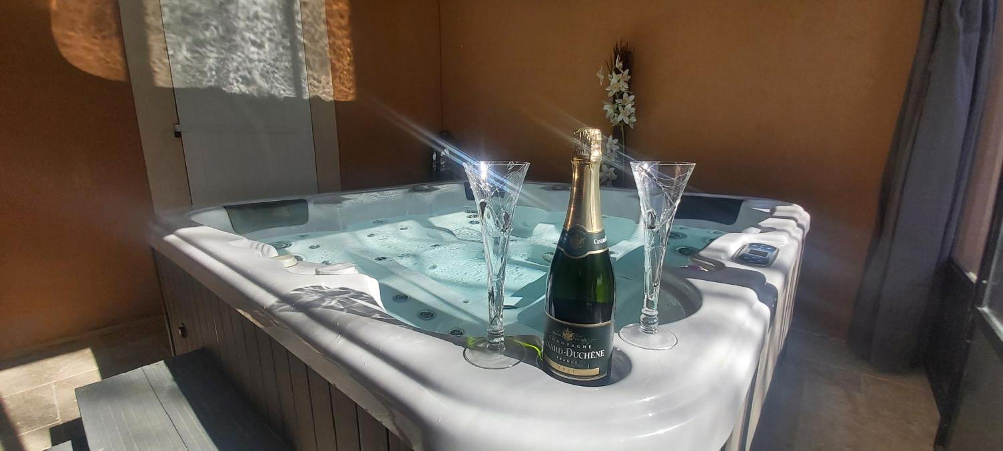 Maison D'Hotes La Garenne Puyloubier ภายนอก รูปภาพ