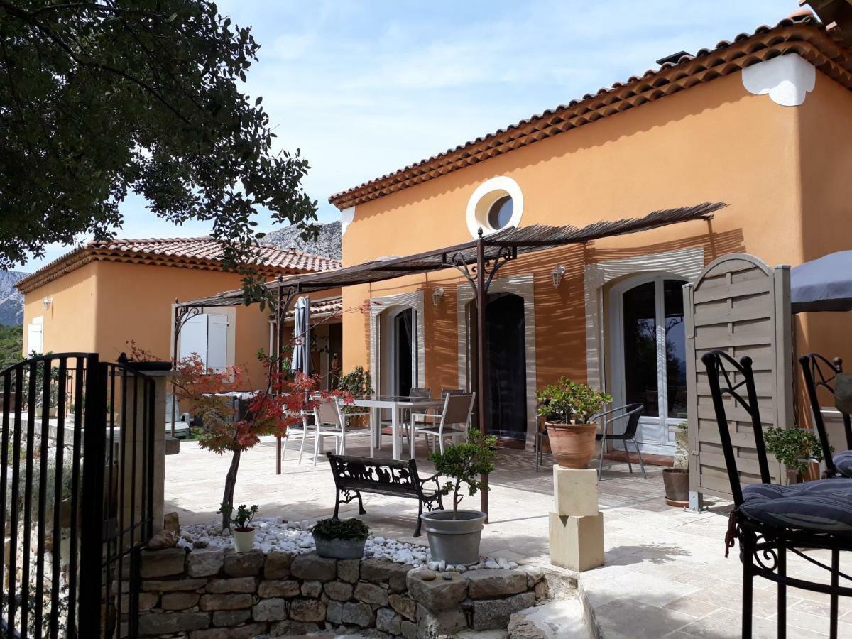 Maison D'Hotes La Garenne Puyloubier ภายนอก รูปภาพ