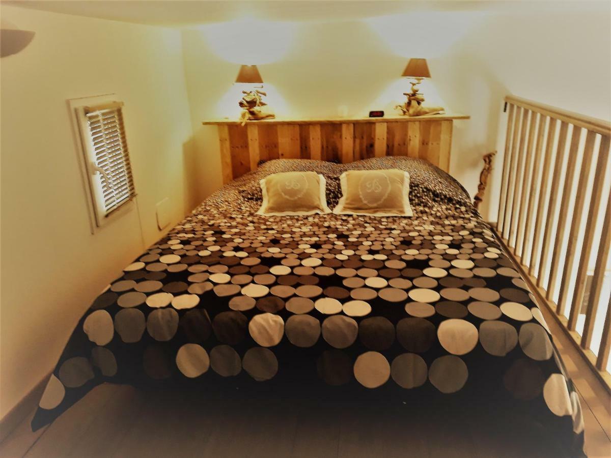 Maison D'Hotes La Garenne Puyloubier ภายนอก รูปภาพ